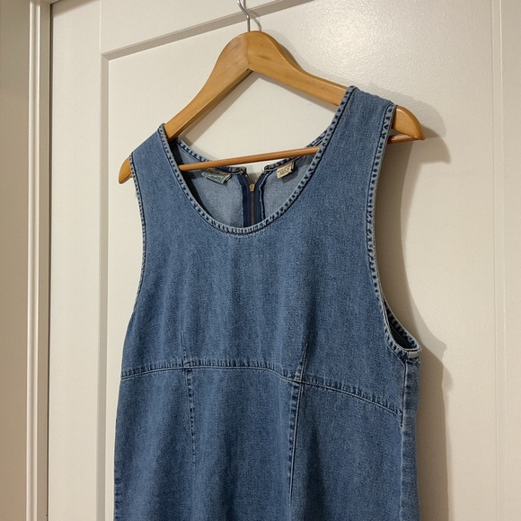 URBAN OUTFITTERS - Oversized Denim Dress - Women’s M - Picture 3 of 7